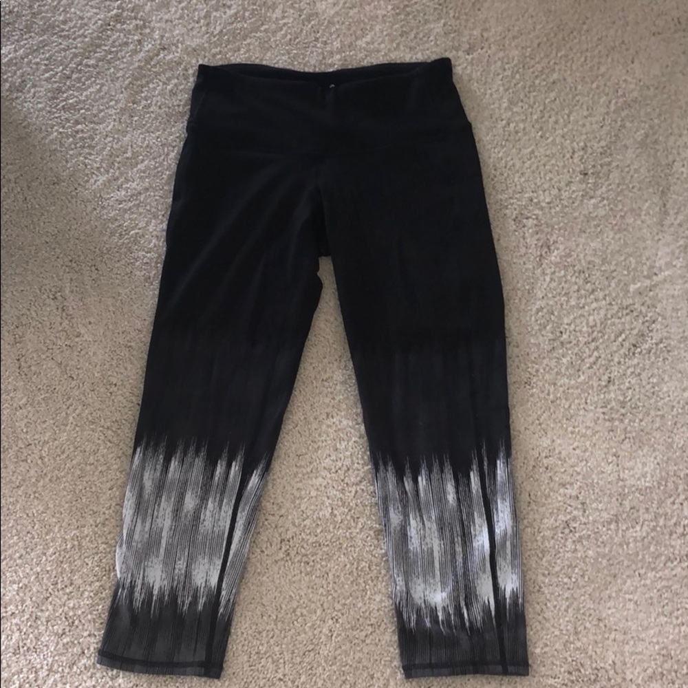 Athleta crop leggings